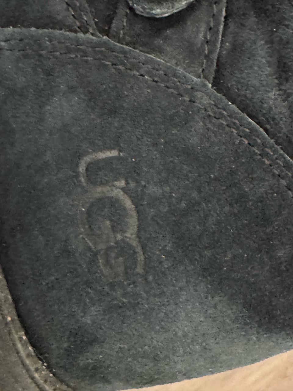 Zwarte, warme vachtlaarzen van UGG in maat 42