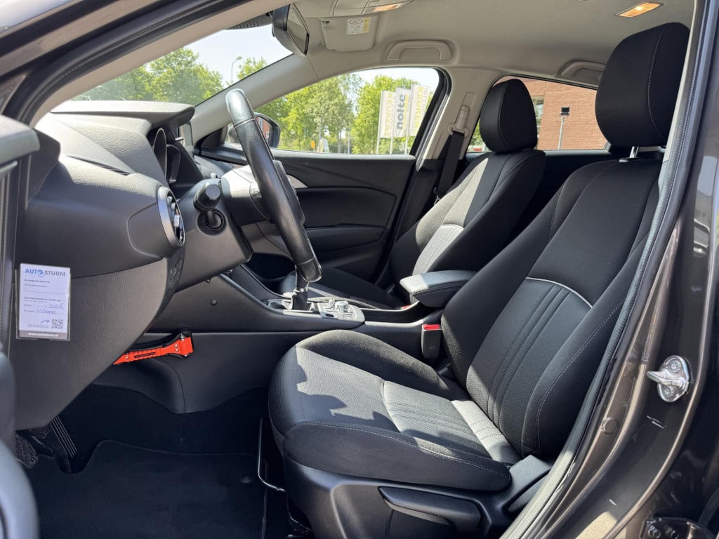 Mazda Cx-3 2.0 skyactiv-g 120 sport selected | navigatie | stoelverwarming 