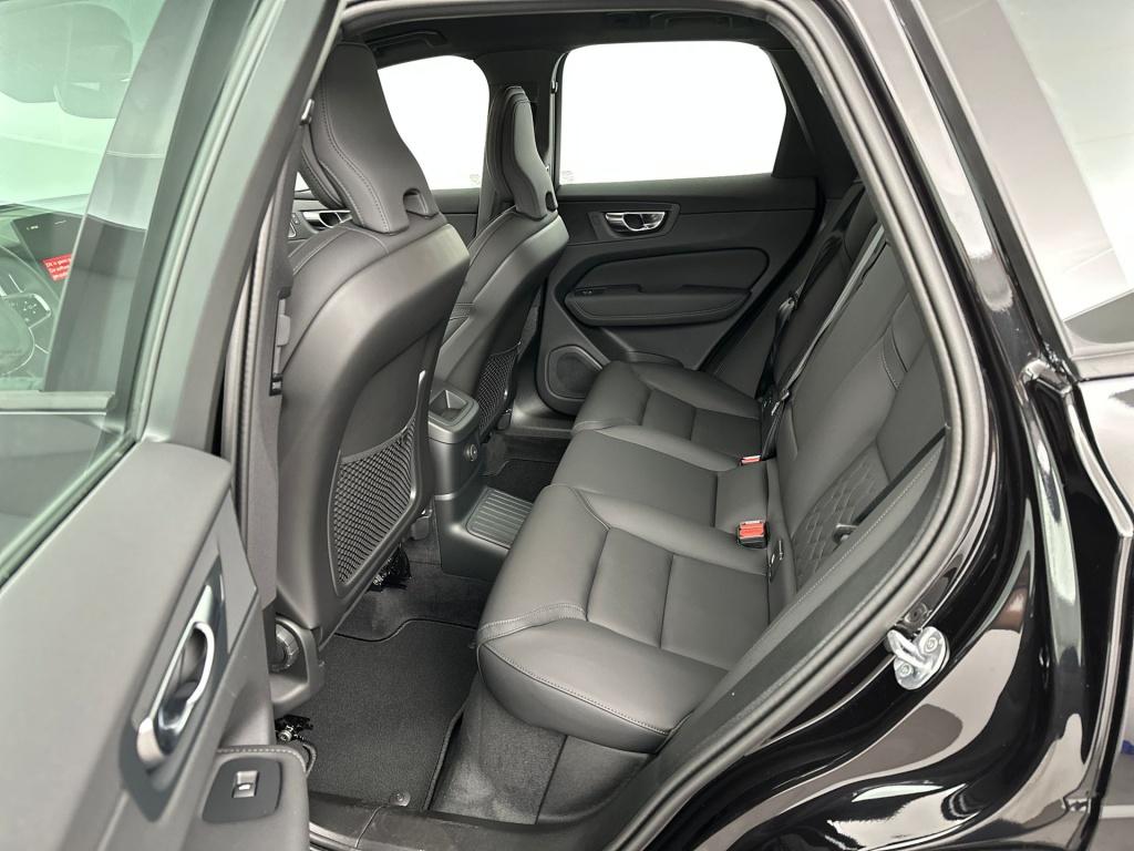 Volvo XC60 t6 core business edition