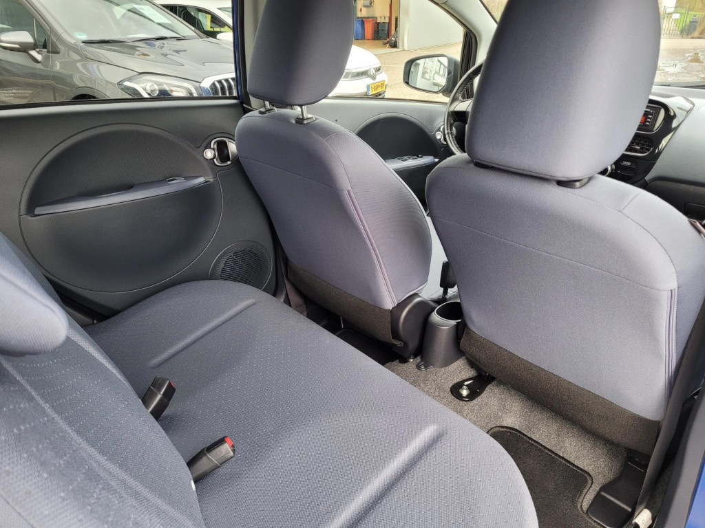 Peugeot Ion active