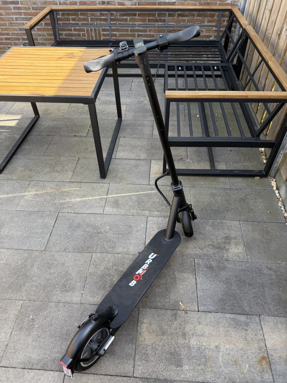 Nieuwe UrbMob kick & go LR elektrische step
