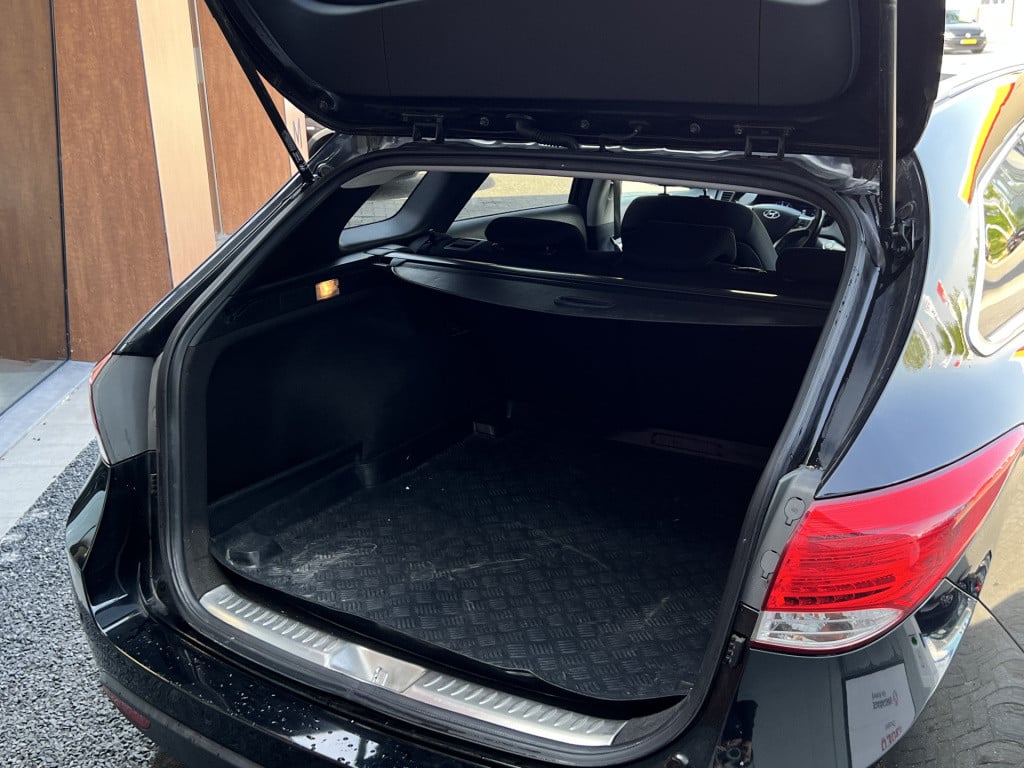 Hyundai I40 wagon 1.6 gdi blue business edition