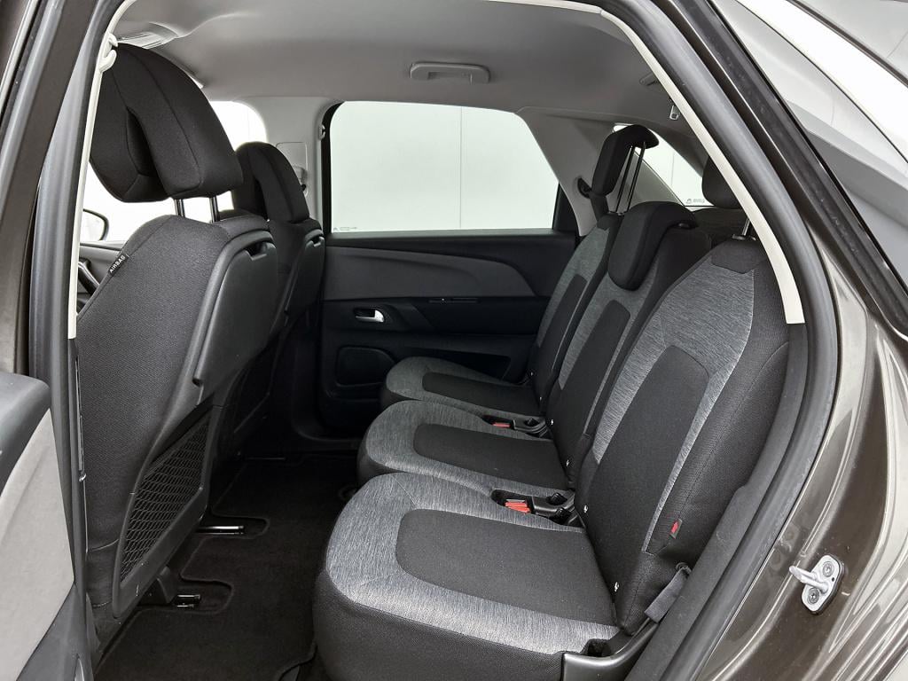 Citroen C4 Picasso 130 pk feel automaat | rijklaar | trekhaak  | keyless en