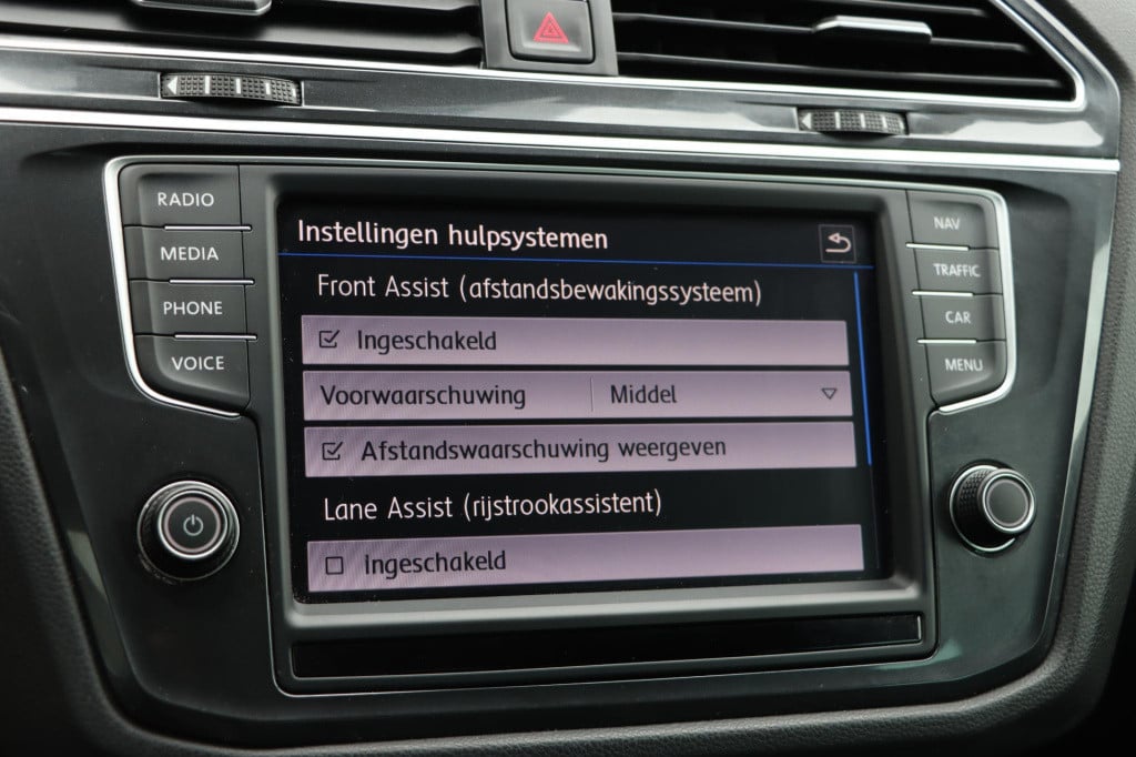 Volkswagen Tiguan 1.4 tsi connected series