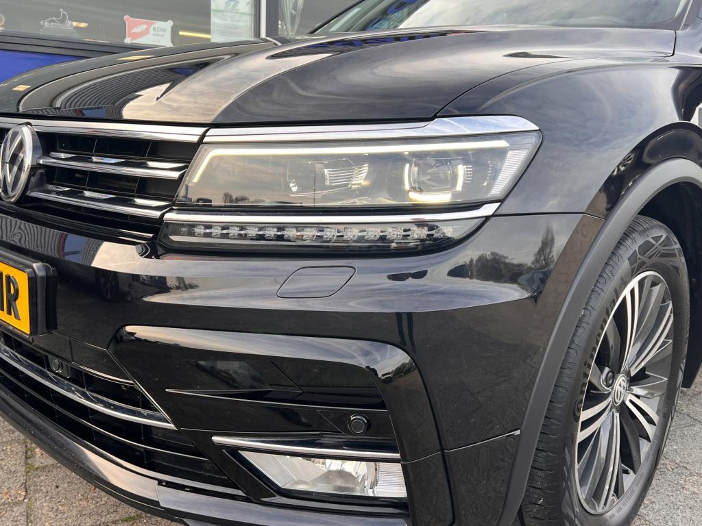 Volkswagen Tiguan 2.0 tsi 4motion r-line highline, virtual cockpit, trekhaa