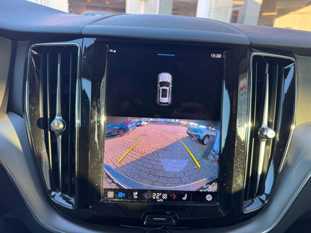 Volvo XC60 2.0 b4 momentum