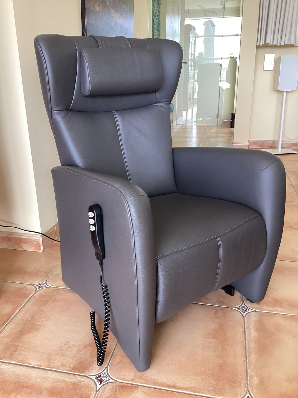 Supermooie elektrische relax Model Endine sta-op/liftfunctie