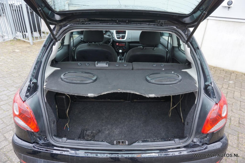 Peugeot 206 + 1.4 xs