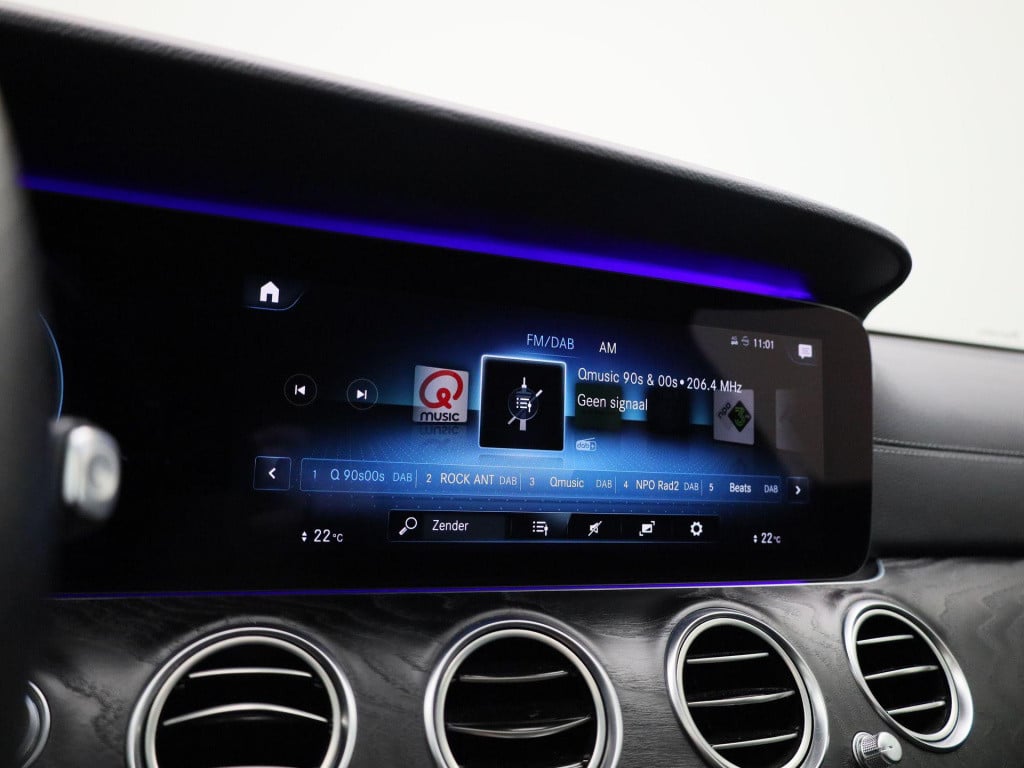 Mercedes-Benz E-Klasse estate 300 amg line | automaat | virtual cockpit | c