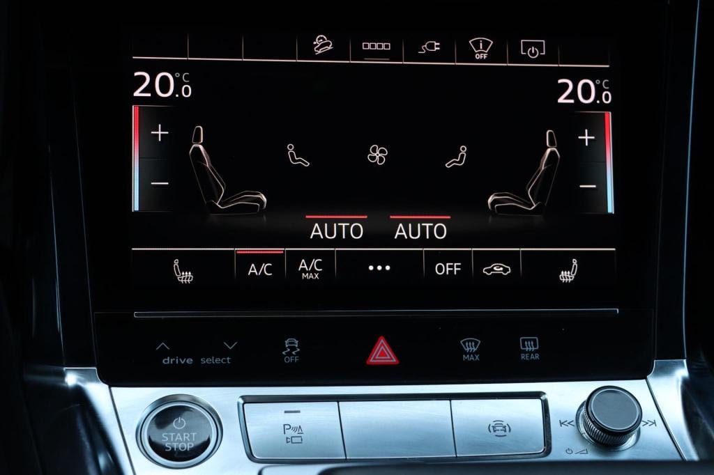 Audi E-tron 55 quattro s edition 95 kwh 408pk