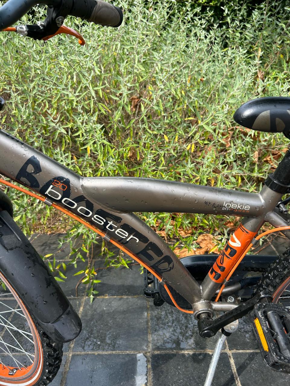 Fiets Loekie booster 20 inch