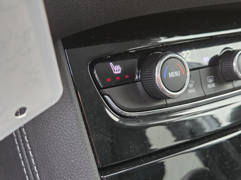 Opel Grandland X 130 pk turbo business executive | stoel/stuurverwarming | 