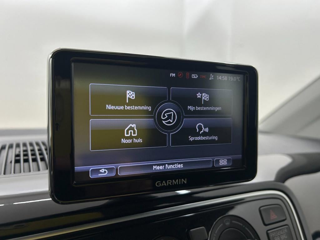 Volkswagen UP! occasion 1.0 up! edition bluemotion | wit | tweedehands volk
