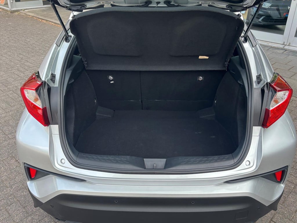 Toyota C-hr 1.2 116pk comfort| airco| adapt.cruise|lane assist| rijklaar in