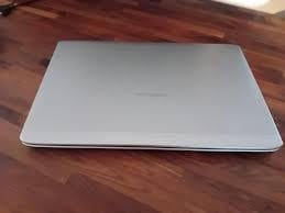 Medion Akoya-17,3inch-i3-SSD+1000gigaHDD-W11-WiFi-Webcam-HDMI-Prima Accu