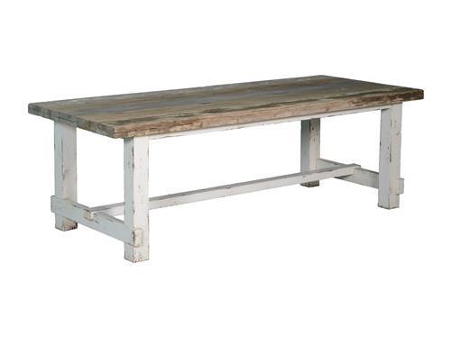 EETKAMERTAFEL MET LANDELIJKE UITSTRALING