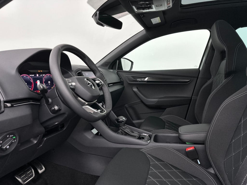 Skoda Karoq 1.5 tsi act sportline business