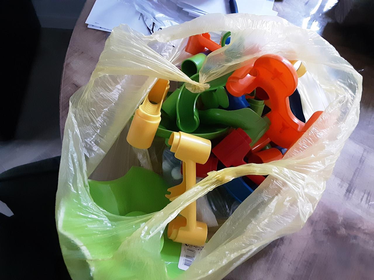 Knikkerbaan  met knikkers