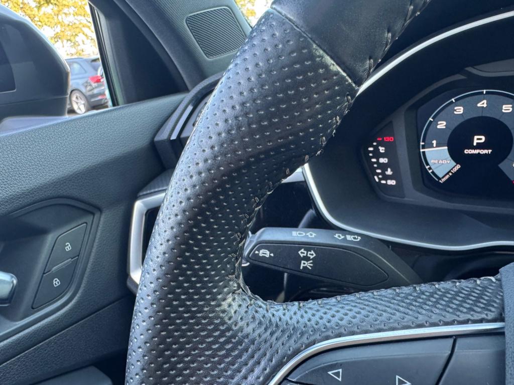 Audi Q3 sportback 35 tfsi s-line 3x * matrix led * black pack * stoelverwar