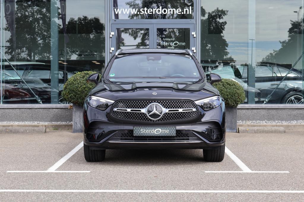 Mercedes-Benz Glc 300e 4matic amg line i nappa i digital light i panoramada