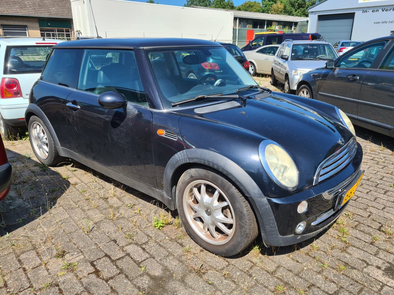 Mini Cooper 16-16V  Nieuwe apk
