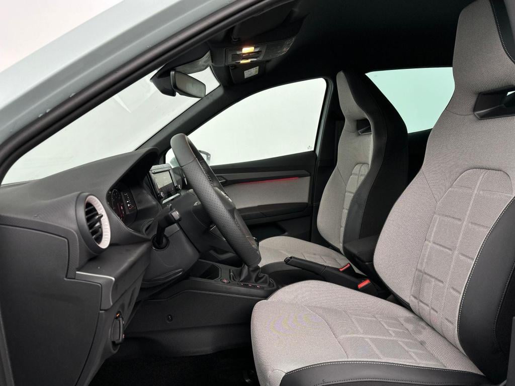 Seat Arona fr business connect 1.0 ecotsi 70 kw / 95 pk suv 5