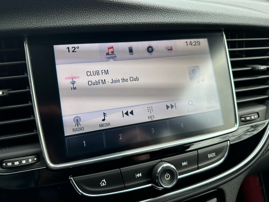 Opel Mokka 1.4 turbo innovation, leer, apple carplay, automaat