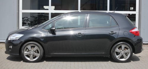 Toyota Auris 1.8 full hybrid executive business