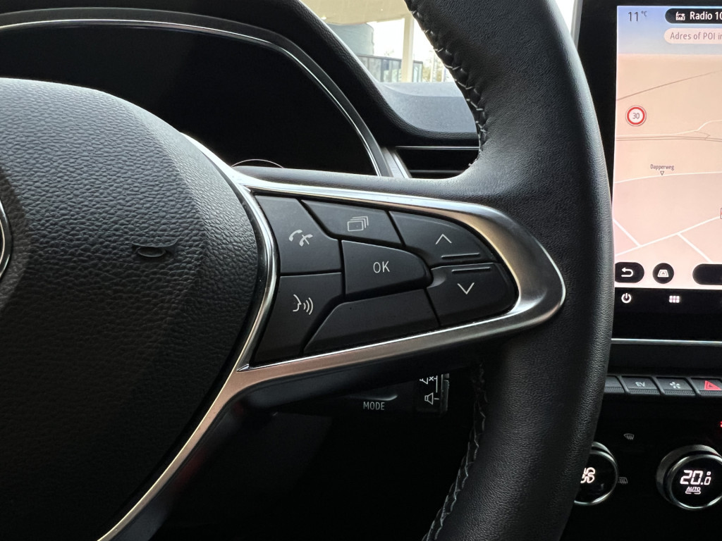 Renault Captur 1.6 e-tech plug-in hybrid 160 intens