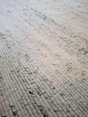 Groot wollen vloerkleed 210×160cm