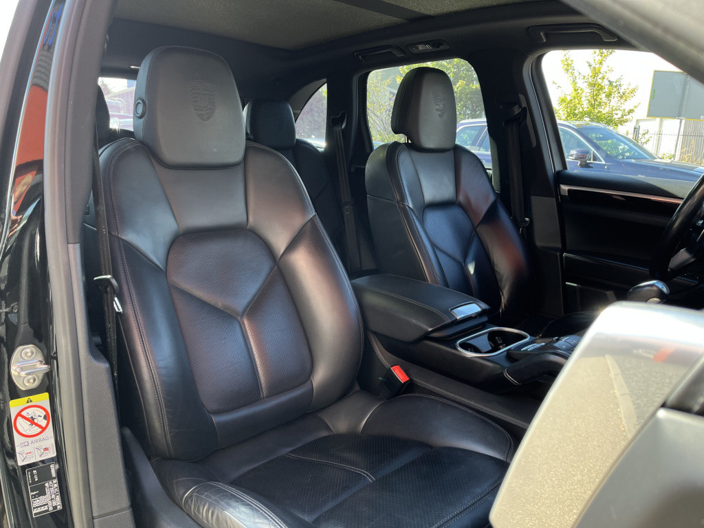 Porsche Cayenne 3.0 v6 s e-hybrid sport-design | pano | 21'' lmv | luchtver