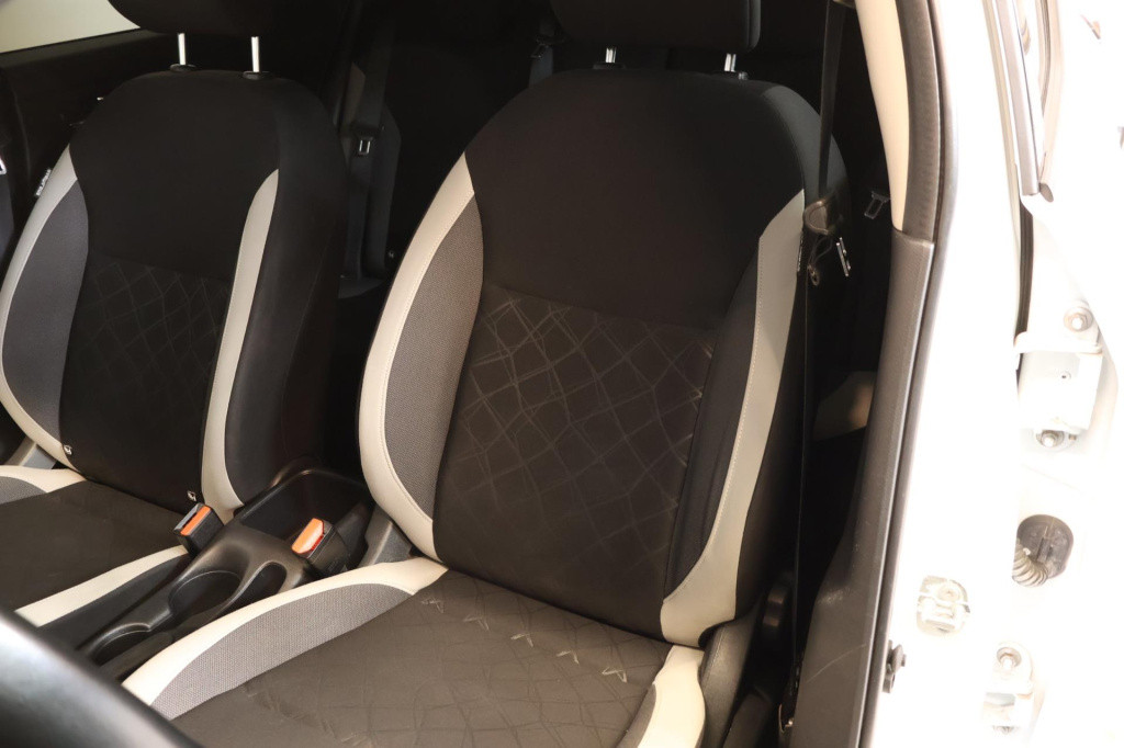 Nissan Micra 0.9 ig-t n-connecta nl auto, cruise controle, navi,