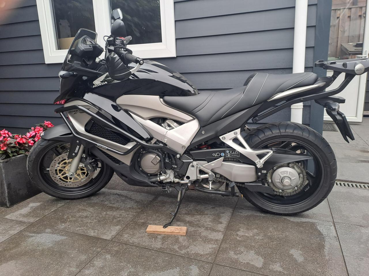 Honda VFR 800 roadrunner