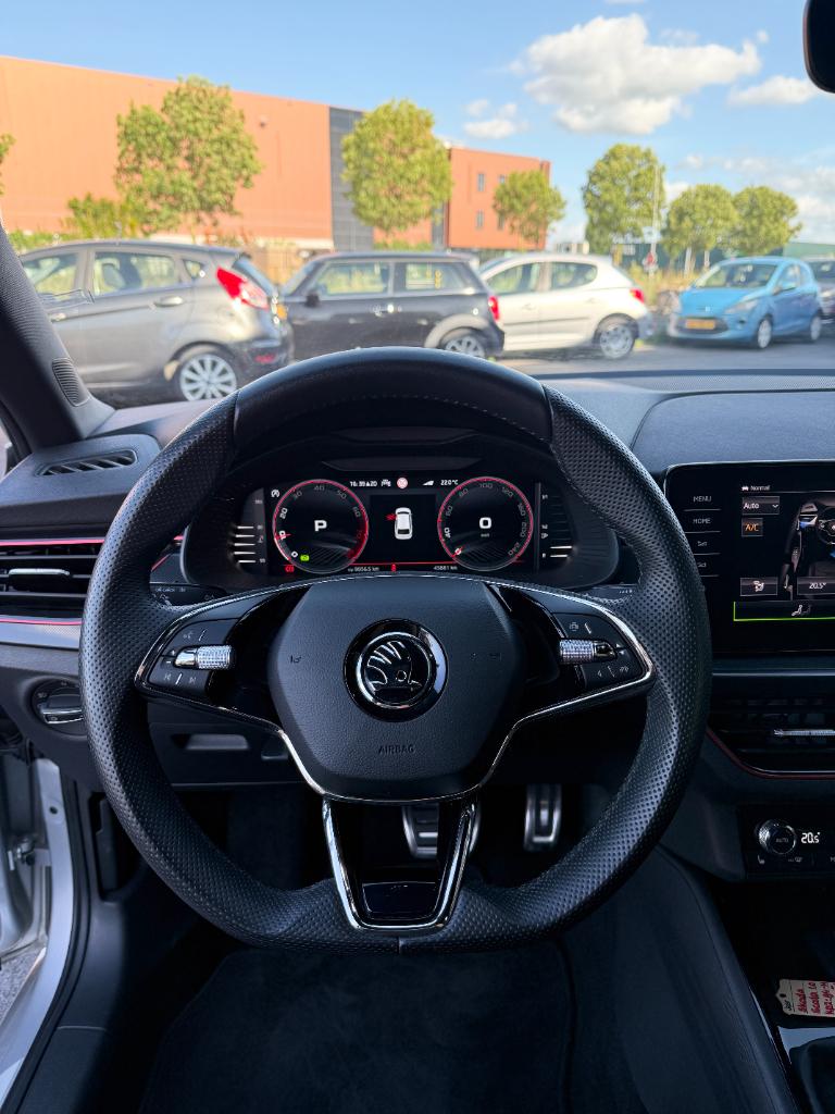Skoda Scala 1.0 tsi sport monte carlo - full option