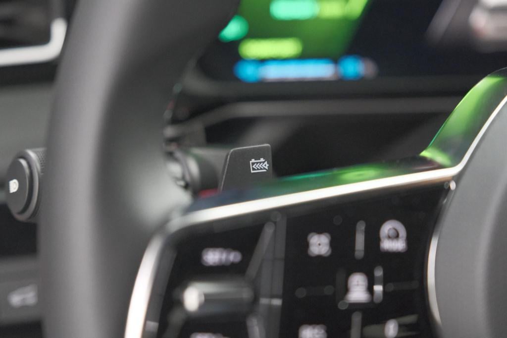 Renault 4 comfort range iconic 52 kwh | pack advanced driving assist | came