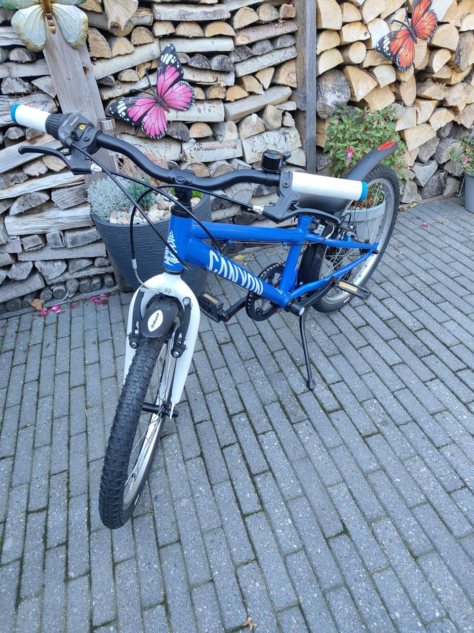 20 inch stoere mountainbike met Canyon stickers