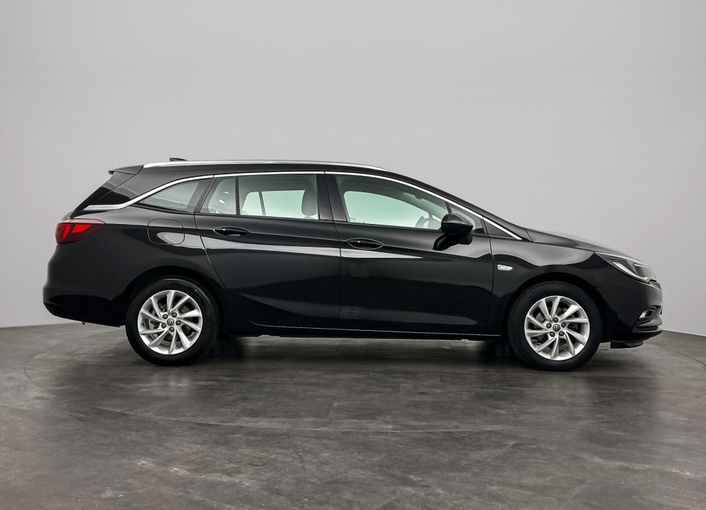 Opel Astra sports tourer 1.0 innovation camera | navigatie | apple carplay/
