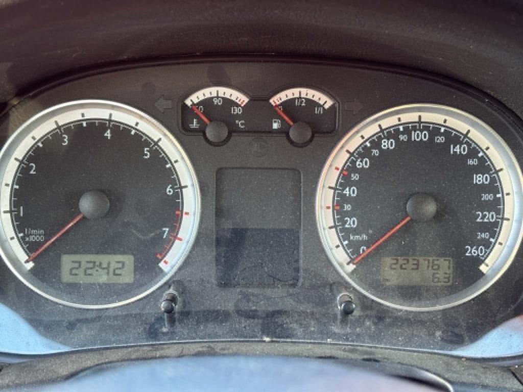 Volkswagen Golf variant 1.6-16v turijn comf.