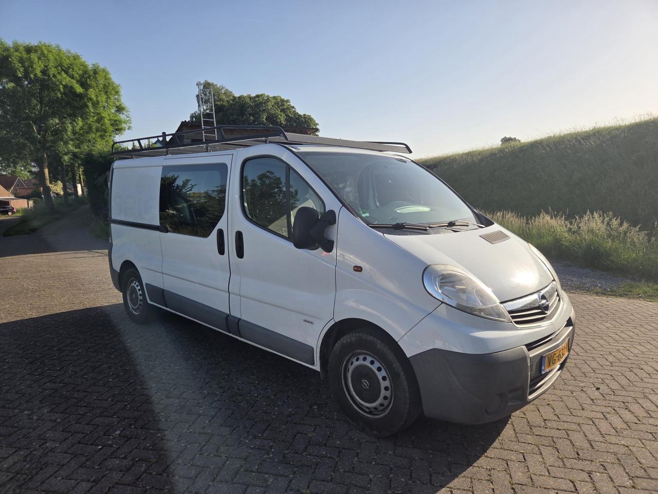 Te koop opel vivaro dubbele cabine 2014