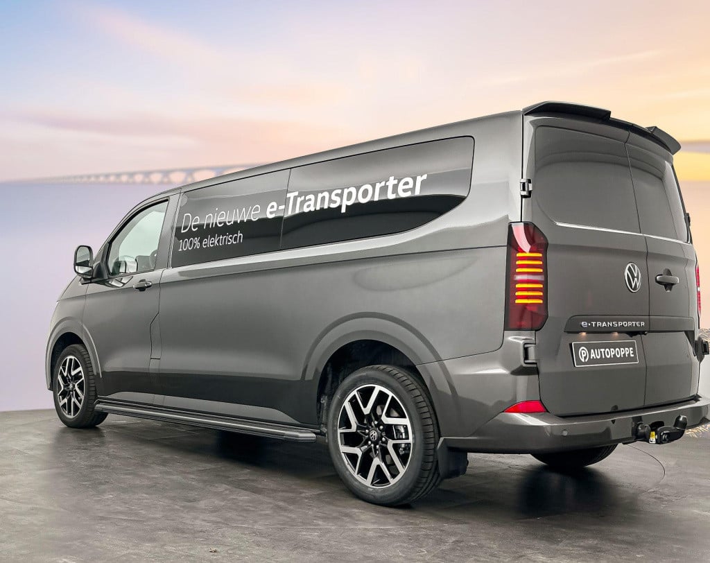 Volkswagen Transporter bedrijfswagens style intro l2 elektromotor 210 kw (2