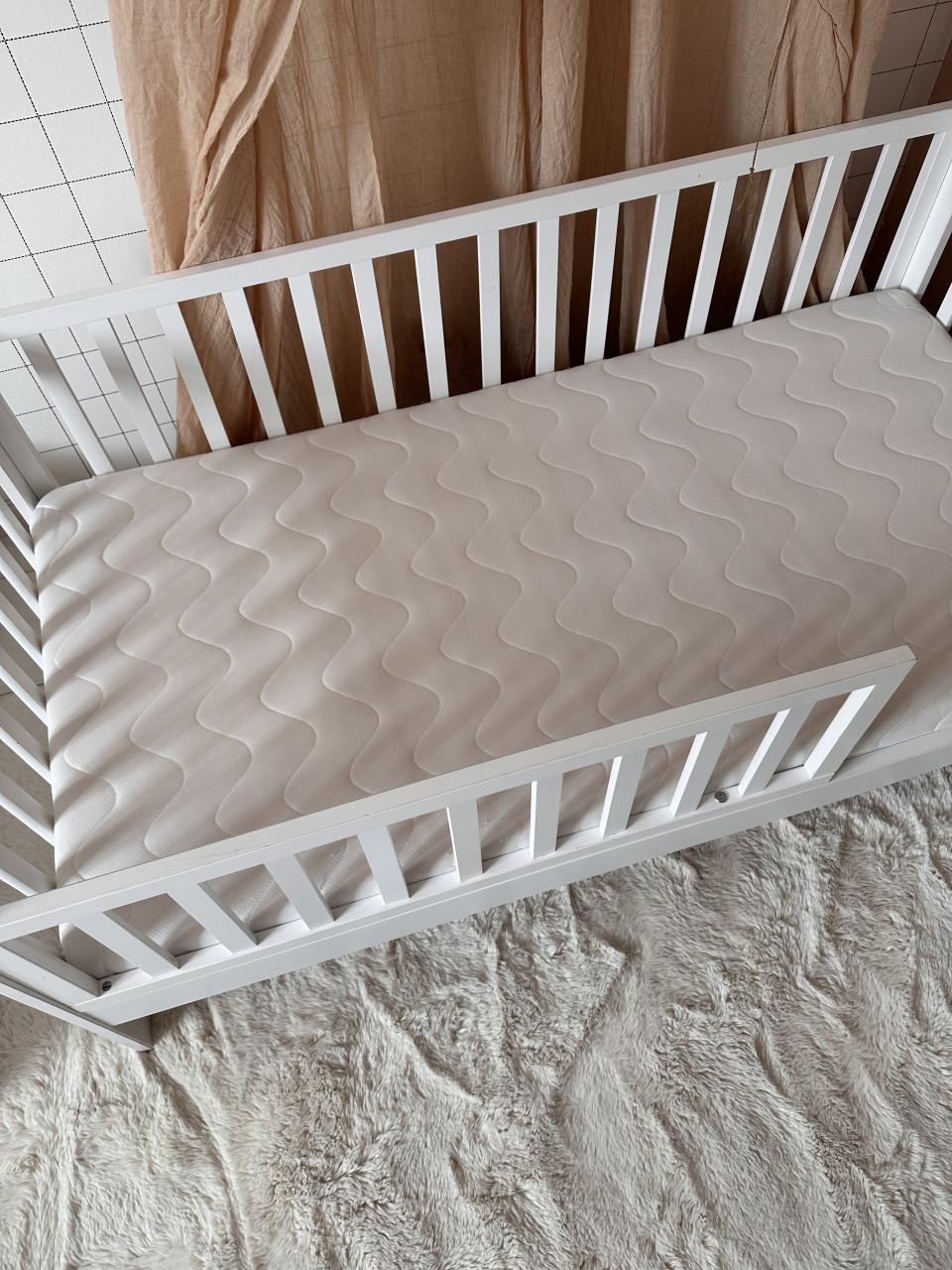 Peuterbed Petit Amelie 140 x 70 incl matras dekbed en hoeslaken