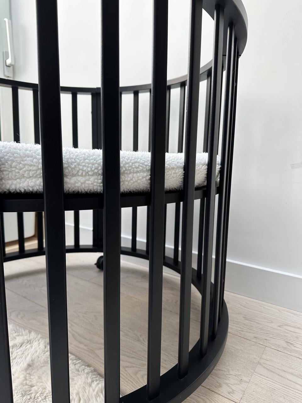 Europe Baby Ronde Box - Mat Zwart