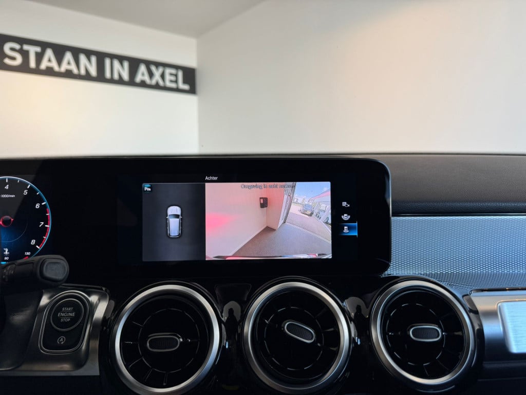 Mercedes-Benz Glb 200 business solution