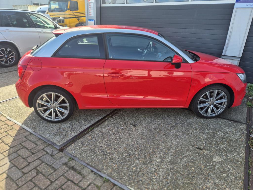 Audi A1 1.4 tfsi 119g. ambition pro line business