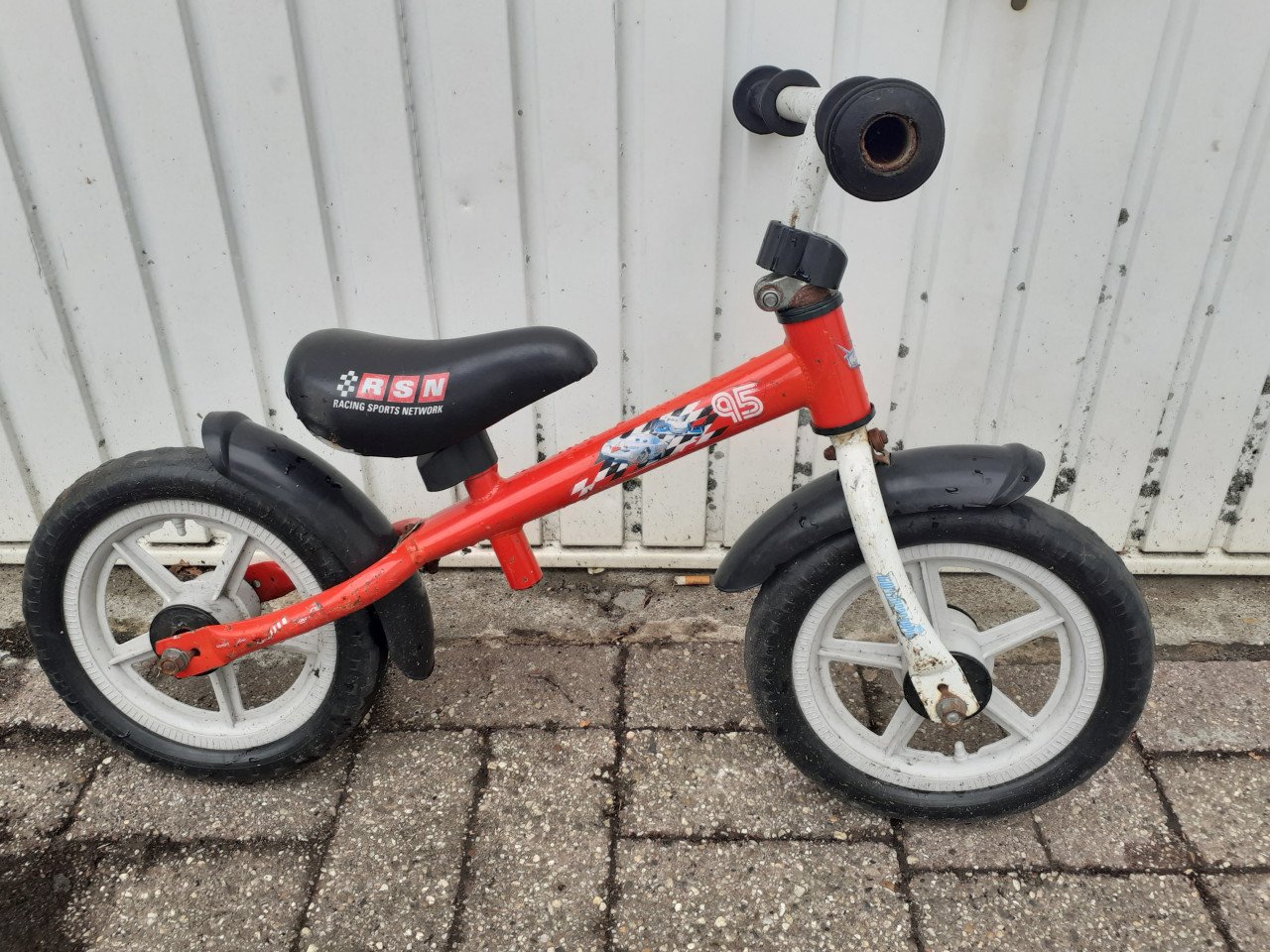 4 x Loop Motor- fietsje REPSOL met   12 inch stepwieltjes