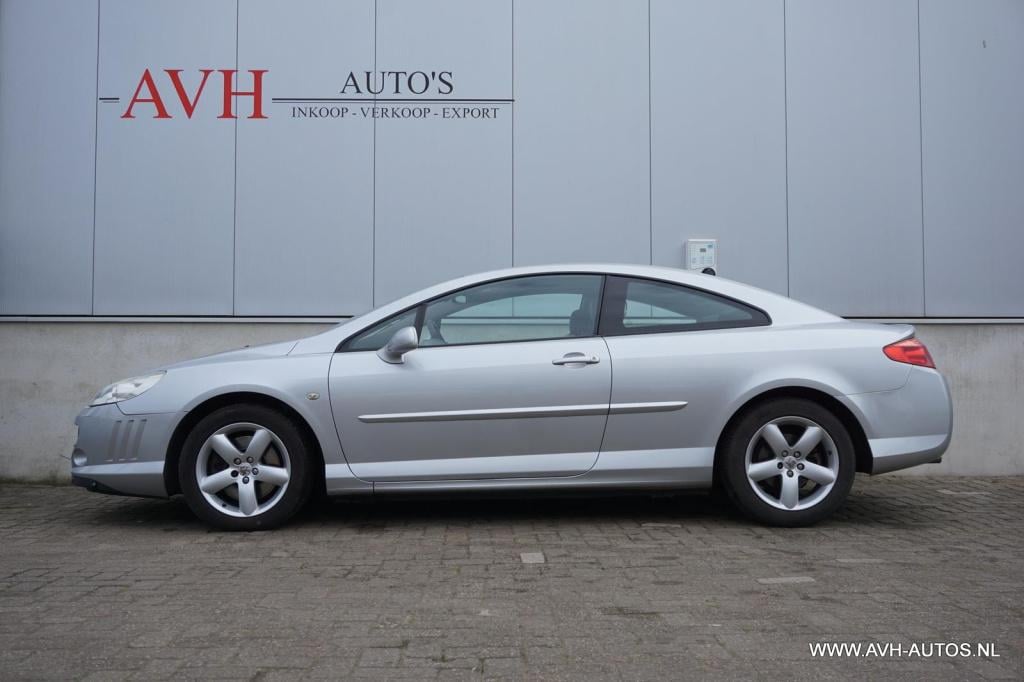 Peugeot 407 coupé 2.2-16v pack
