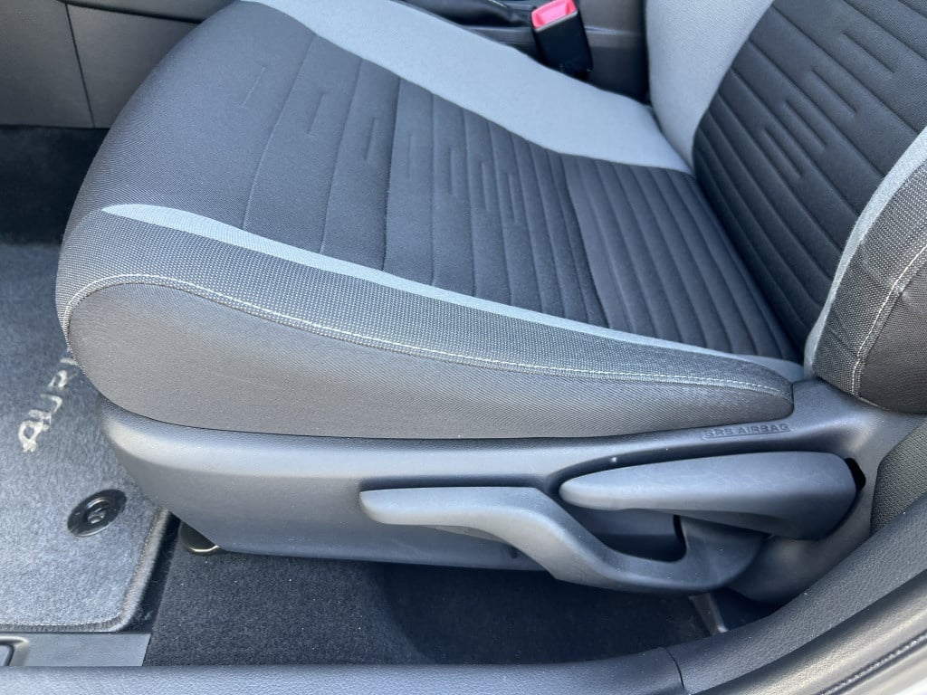 Toyota Auris touring sports 1.8 hybr. trend