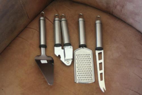 4 rvs keukenhulpjes, incl ophangstang