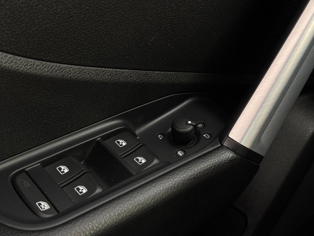 Audi Q2 30 tfsi sport * virtual cockpit * led * navigatie * clima