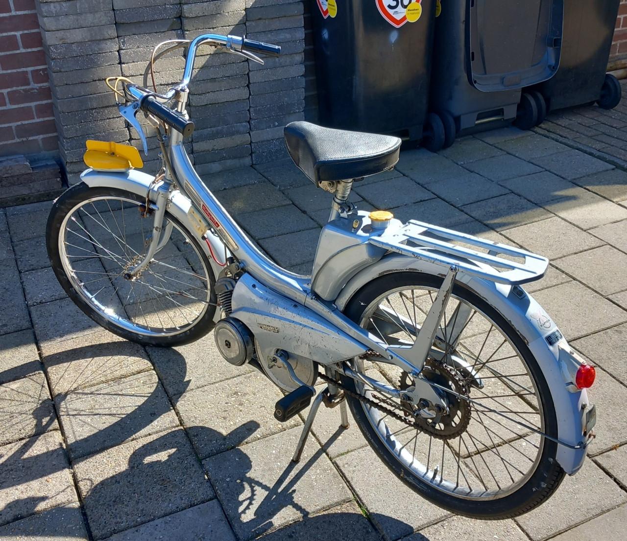 Kaptein mobylette eeg